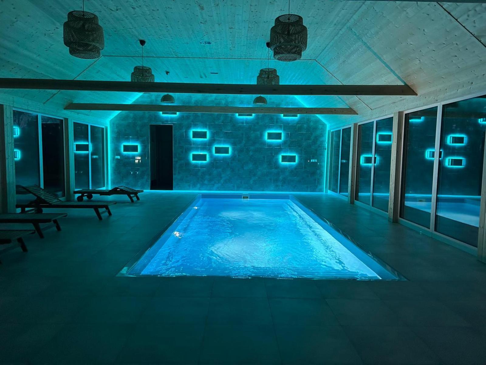Palac I Folwark Nemino Sierakowice  المظهر الخارجي الصورة