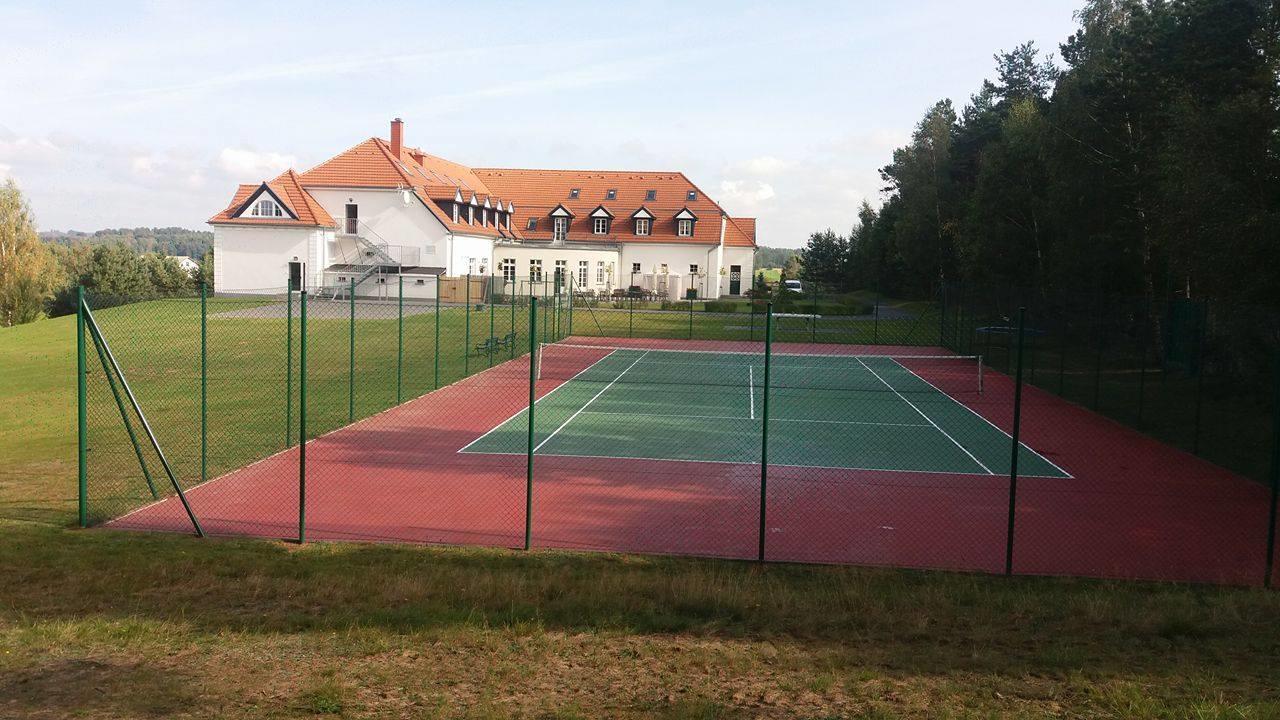Palac I Folwark Nemino Sierakowice  المظهر الخارجي الصورة